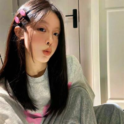 赛马女孩